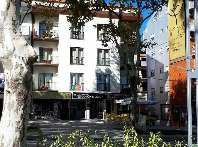 Residencial Coroa D'ouro Maison d'hôtes Fátima