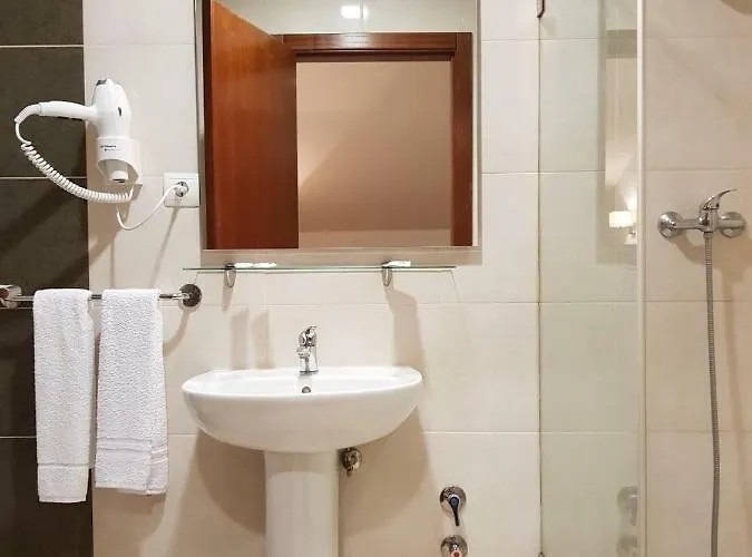 Residencial Coroa D'ouro 3*